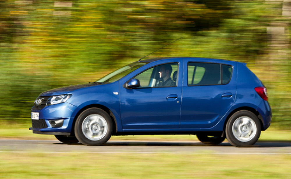 Dacia a prezentat joi noile modele; Sandero, disponibil in Romania de luni, de la 6.990 euro cu TVA - Imaginea 3