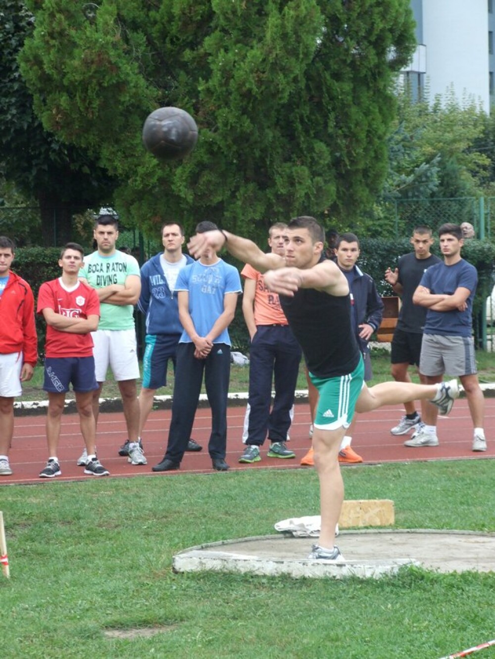Peste 300 de elevi au trecut de probele sportive la Scoala de Politie Cluj - Imaginea 5