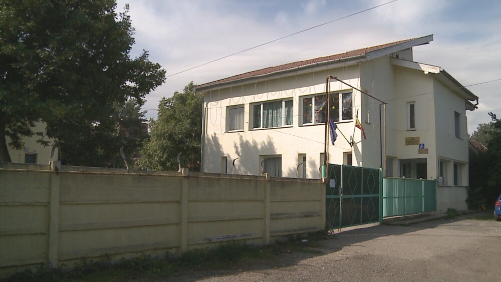 Opt copii din Arad aflati in “grija” statului au ajuns la spital cu hepatita A - Imaginea 1