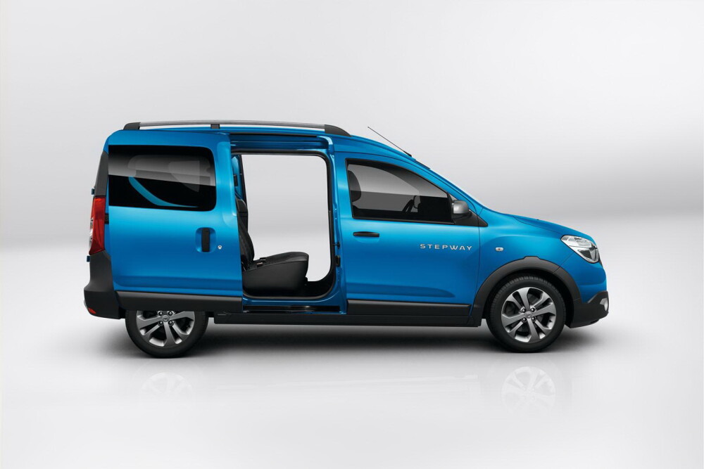 Dacia a prezentat cele doua masini pregatite pentru lansarea oficiala de la Paris. VIDEO - Imaginea 12