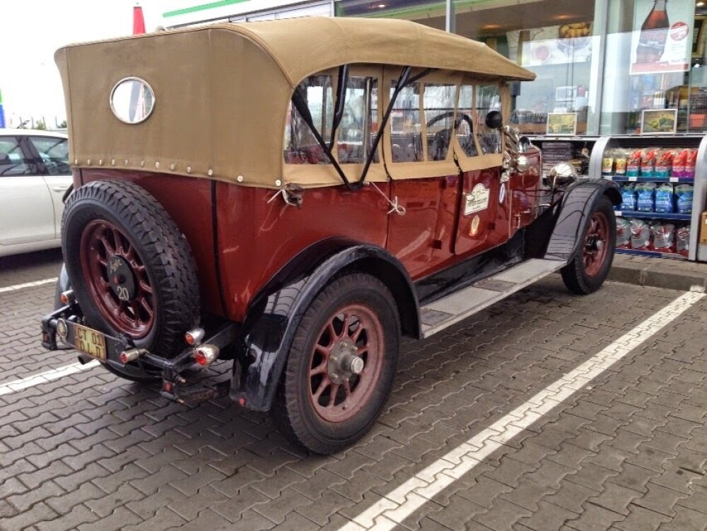 Tomitans' Clasic Cars Constanta. Raliul masinilor de epoca, vechi de 95 de ani. GALERIE FOTO - Imaginea 47