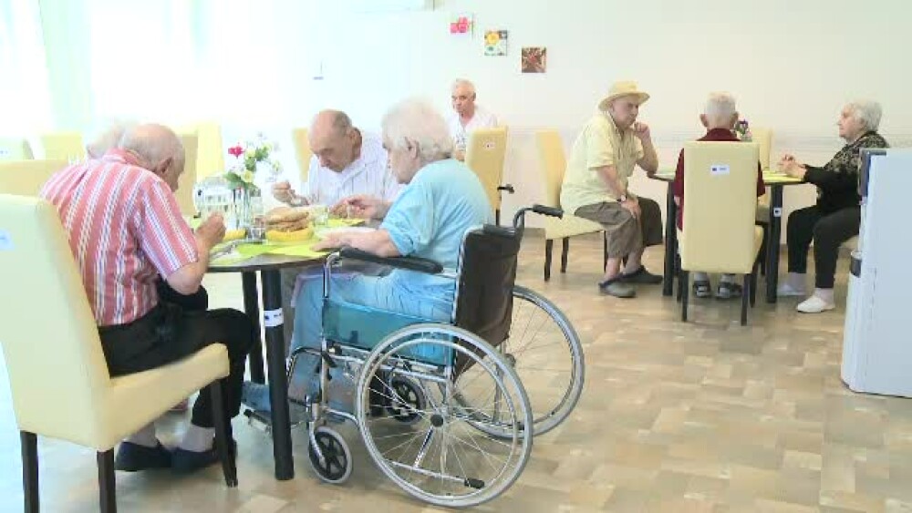 cămin privat de bătrâni, România