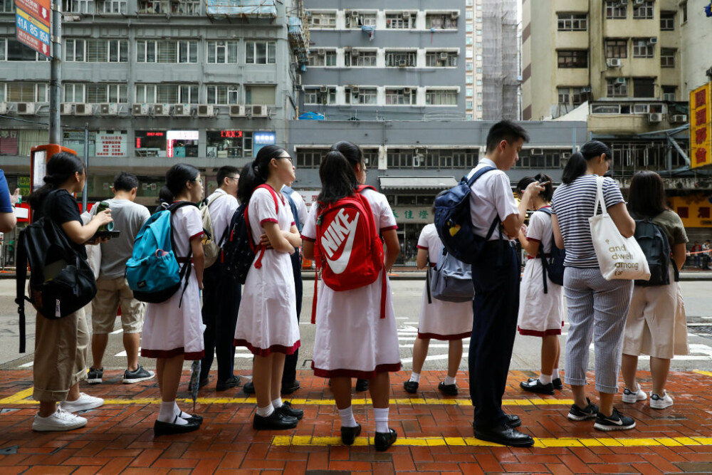 Cursuri boicotate în Hong Kong. Sute de elevi și studenți susțin protestele - Imaginea 2