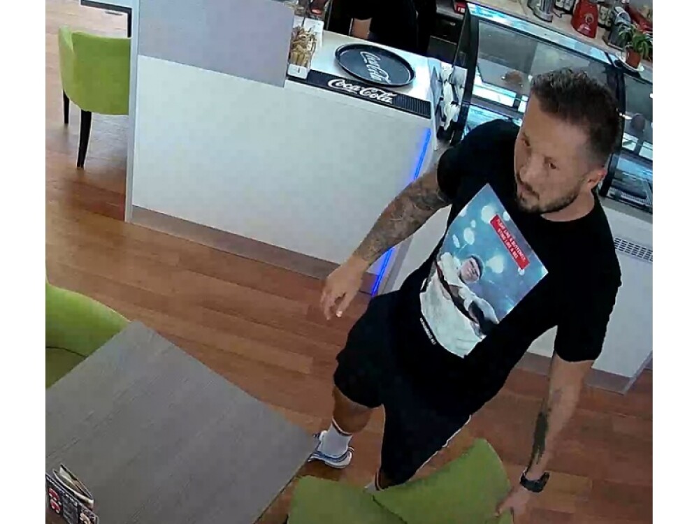 O femeie a fost agresată într-o cafenea din București. Atacatorul e căutat de Poliție - Imaginea 3
