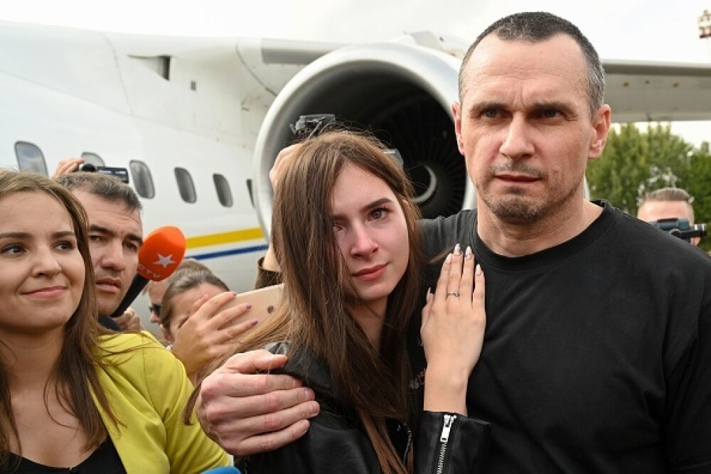 Schimbul istoric a 70 de prizonieri între Rusia şi Ucraina. Reacția lui Trump și a lui Merkel - Imaginea 4