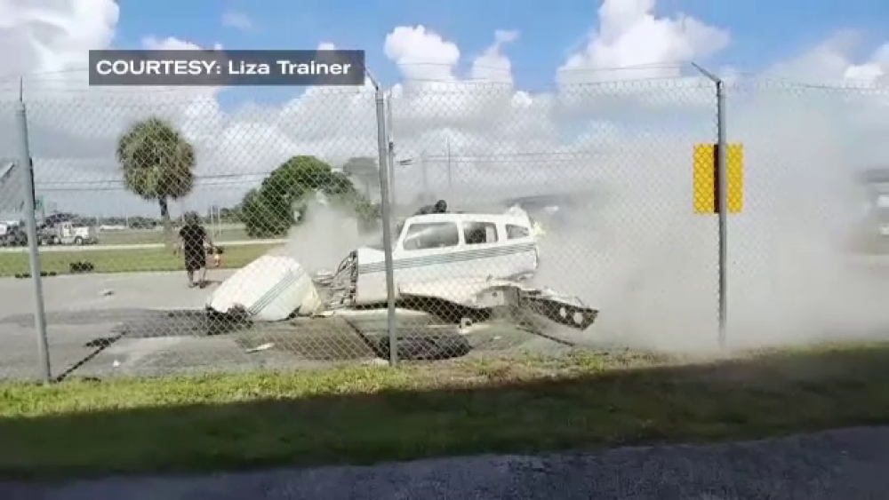 Moment șocant pe un aeroport. Un angajat, la un pas să fie ucis de un avion. VIDEO - Imaginea 1