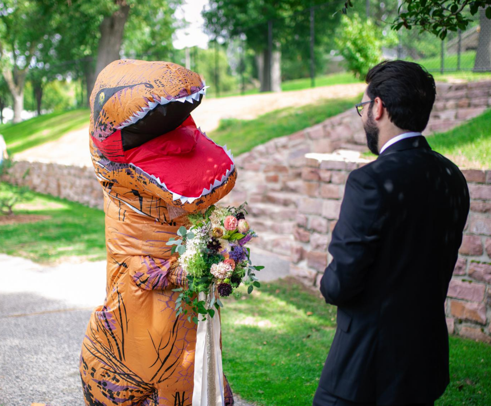 Cum a apărut o mireasă în fața iubitului ei înainte de nuntă. Reacția bărbatului - Imaginea 2