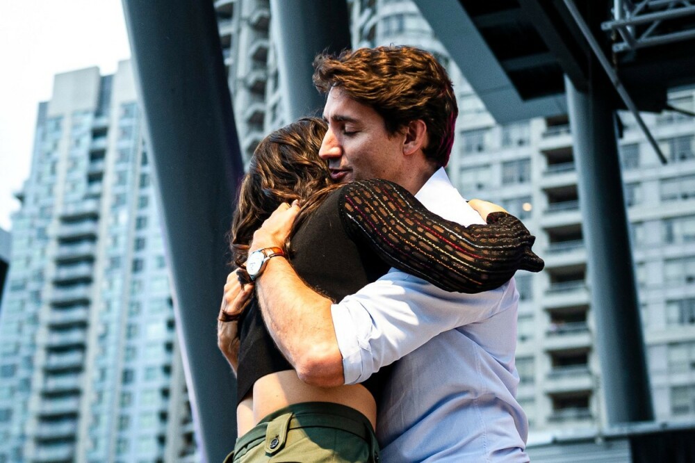 Justin Trudeau, criticat pentru că a îmbrățișat-o pe Bianca Andreescu. GALERIE FOTO - Imaginea 7