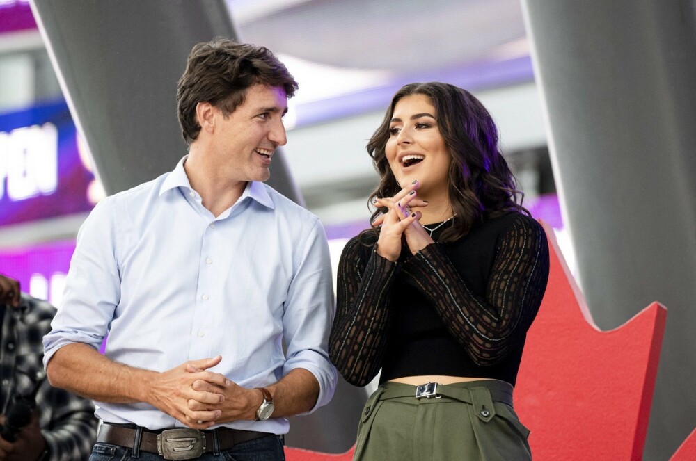 Justin Trudeau, criticat pentru că a îmbrățișat-o pe Bianca Andreescu. GALERIE FOTO - Imaginea 6