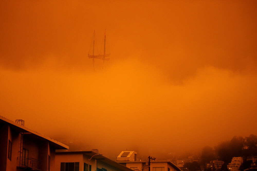 „Parcă m-am trezit pe Marte”. Imagini post-apocaliptice cu cerul roșu din California - Imaginea 4