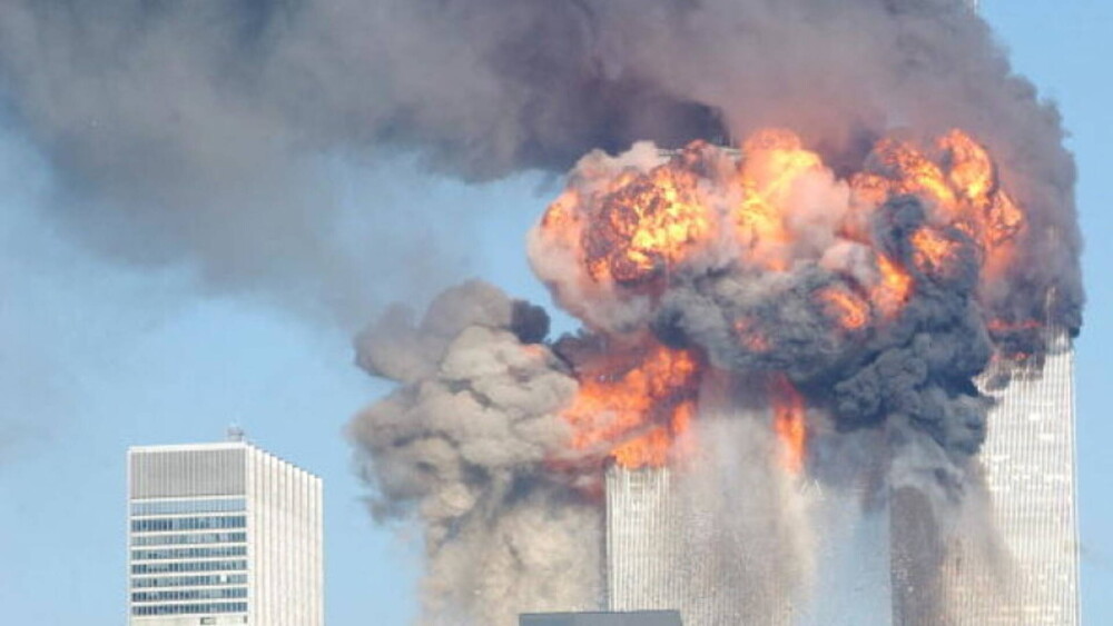 20 de ani de la producerea atentatelor de la 11 septembrie 2001, de la World Trade Center şi Pentagon. GALERIE FOTO - Imaginea 1