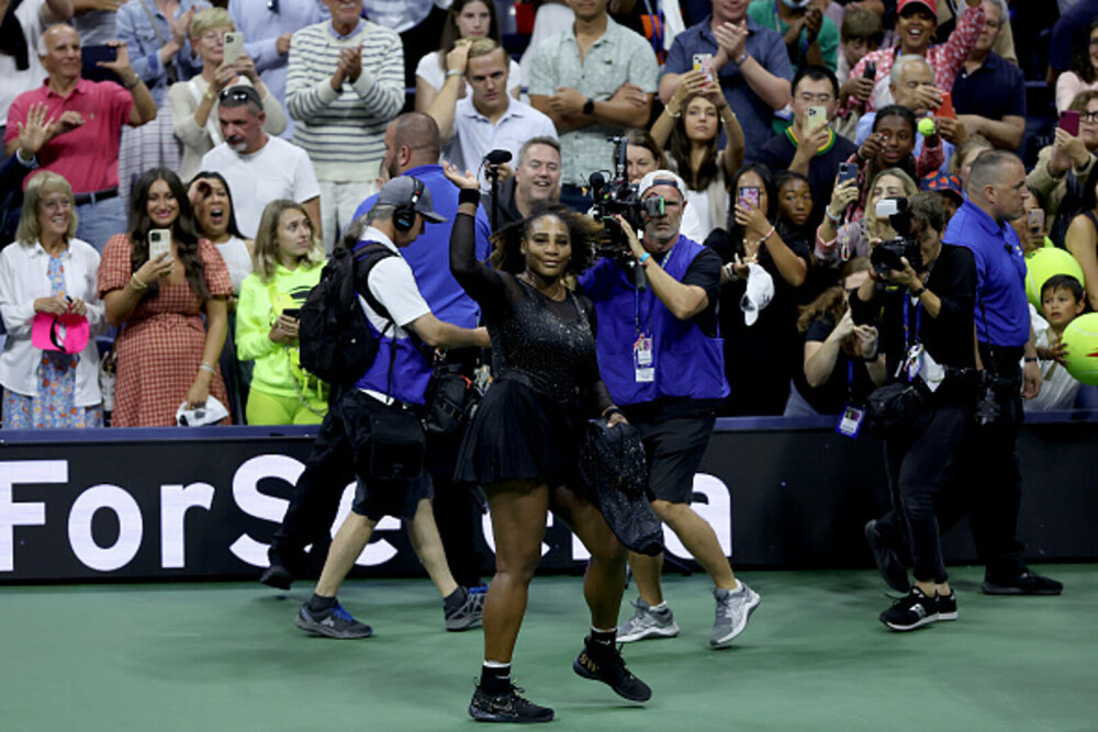 Serena Williams, în lacrimi după ultimul meci al carierei. A fost eliminată în turul al treilea, la US Open. GALERIE FOTO - Imaginea 4