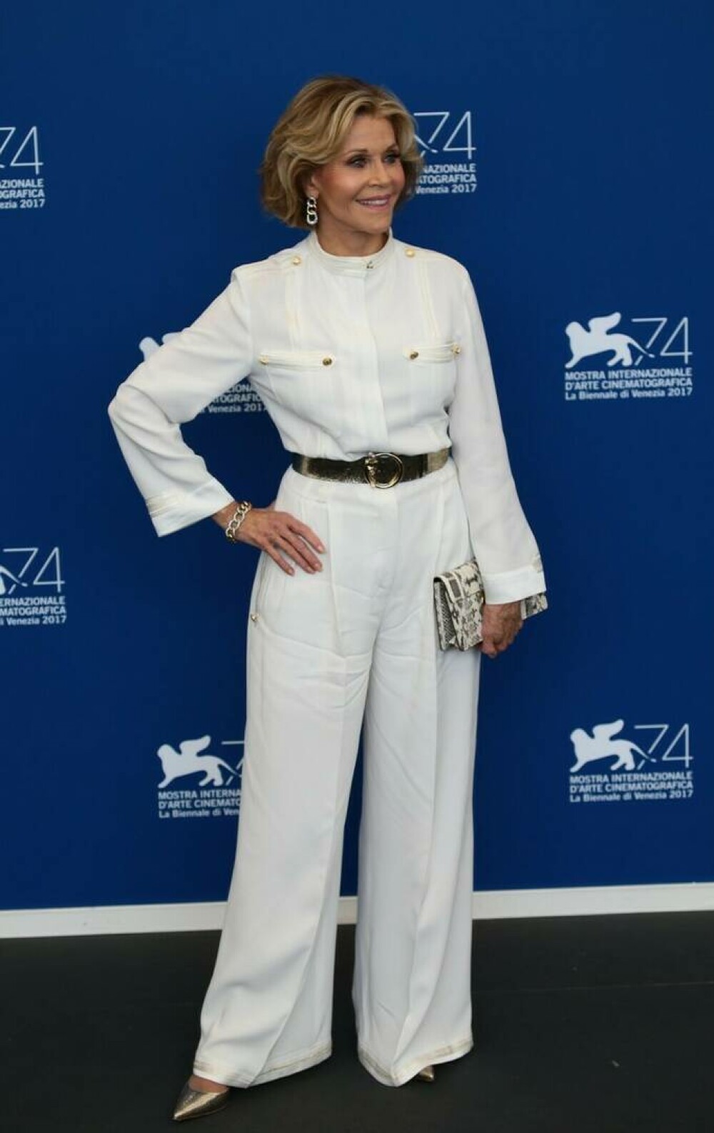 Actrița Jane Fonda a dezvăluit că a fost diagnosticată cu cancer - Imaginea 11