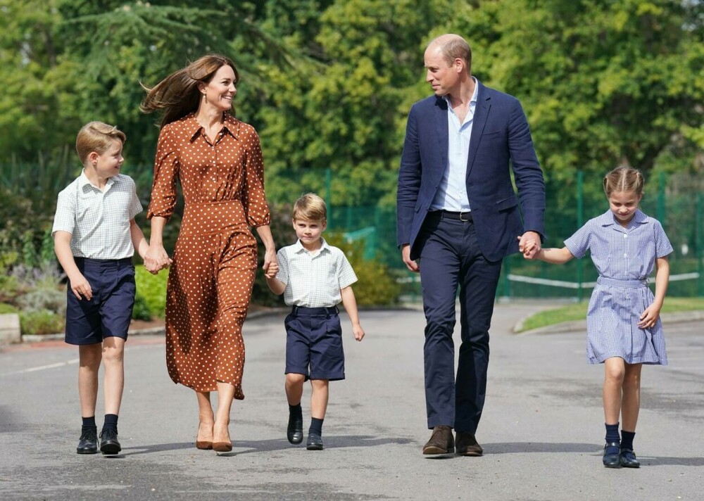 Copiii Prințului William și ai ducesei Kate Middleton au mers la noua lor școală. Cât este taxa anuală | GALERIE FOTO - Imaginea 5