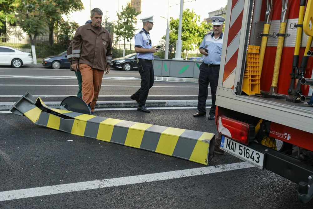 Traficul a fost blocat în Pasajul Unirii din București, la câteva zile de la redeschidere. Șofer de TIR, amendat GALERIE FOTO - Imaginea 2