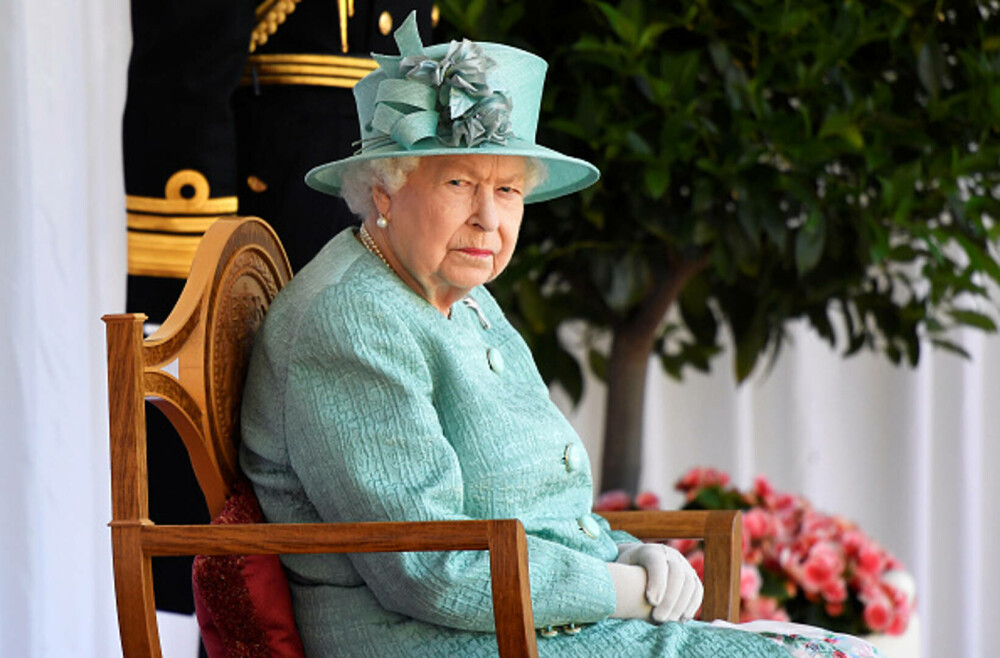 Moment istoric. Cum a anunțat BBC moartea Reginei Elisabeta a Marii Britanii VIDEO - Imaginea 28