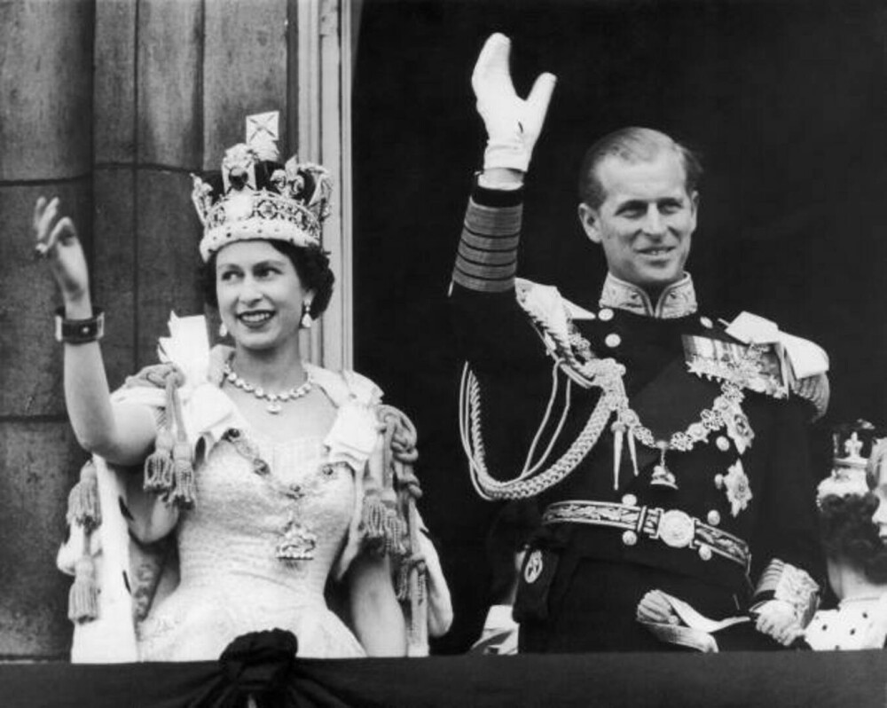 Moment istoric. Cum a anunțat BBC moartea Reginei Elisabeta a Marii Britanii VIDEO - Imaginea 22