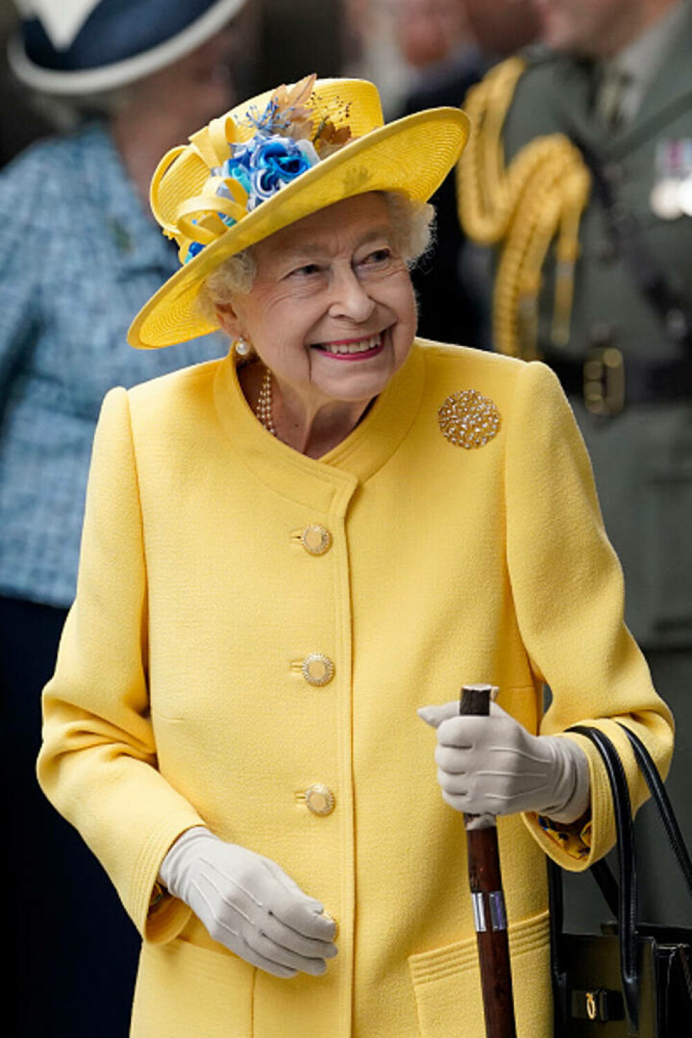 Moment istoric. Cum a anunțat BBC moartea Reginei Elisabeta a Marii Britanii VIDEO - Imaginea 21