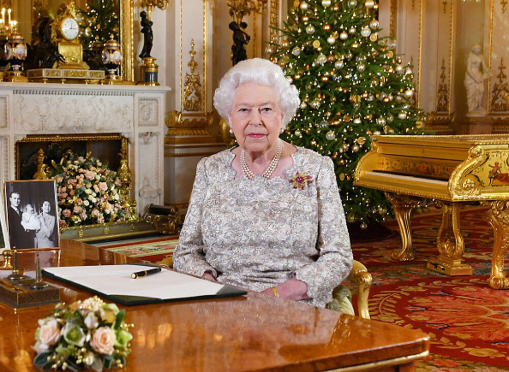 Moment istoric. Cum a anunțat BBC moartea Reginei Elisabeta a Marii Britanii VIDEO - Imaginea 9