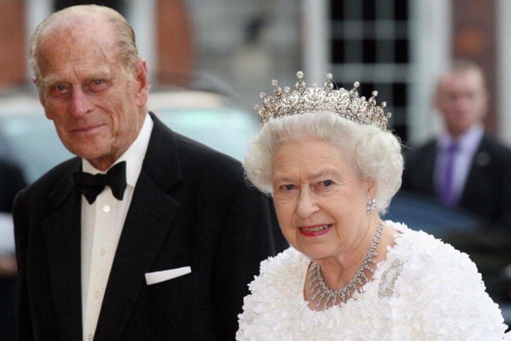 Moment istoric. Cum a anunțat BBC moartea Reginei Elisabeta a Marii Britanii VIDEO - Imaginea 7