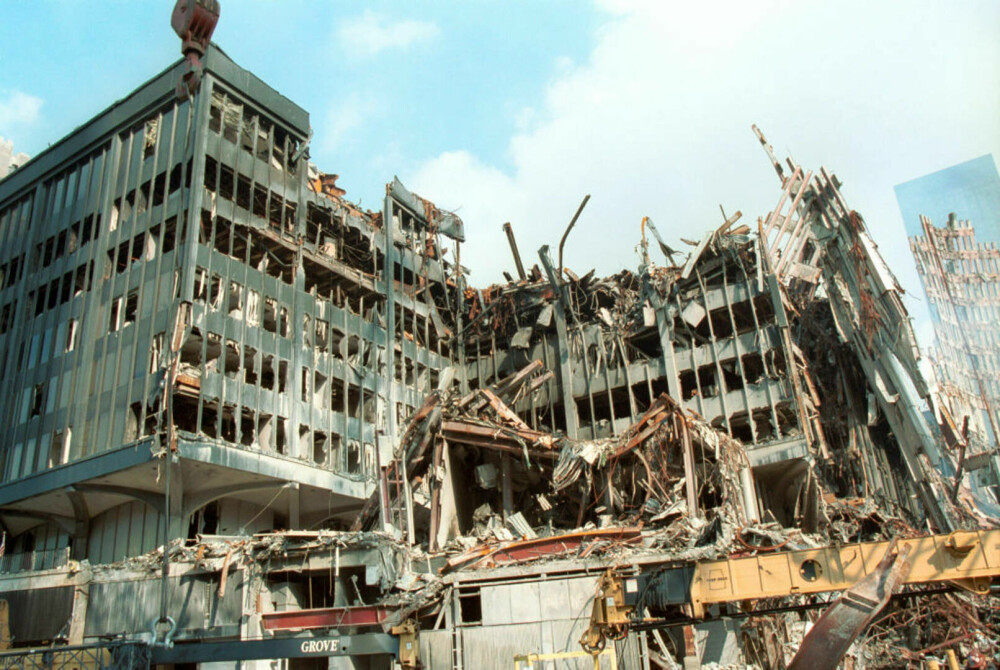 Atacurile teroriste de la 11 septembrie 2001. Se împlinesc 21 de ani de la tragedia care a cutremurat întreaga lume - Imaginea 9