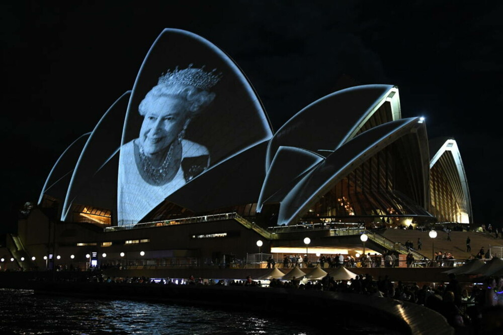 Portretul reginei Elisabeta a II-a, proiectat pe Opera din Sydney, una din cele mai celebre clădiri din lume | GALERIE FOTO - Imaginea 6