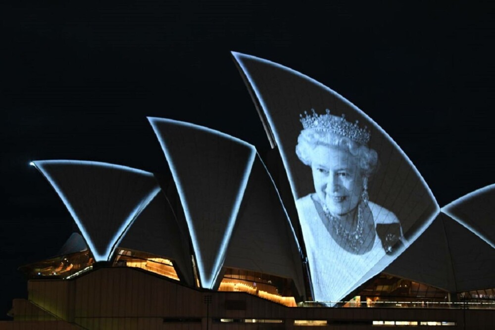 Portretul reginei Elisabeta a II-a, proiectat pe Opera din Sydney, una din cele mai celebre clădiri din lume | GALERIE FOTO - Imaginea 7