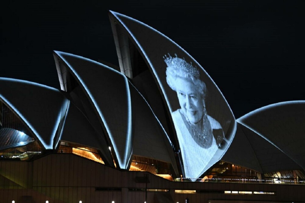 Portretul reginei Elisabeta a II-a, proiectat pe Opera din Sydney, una din cele mai celebre clădiri din lume | GALERIE FOTO - Imaginea 19