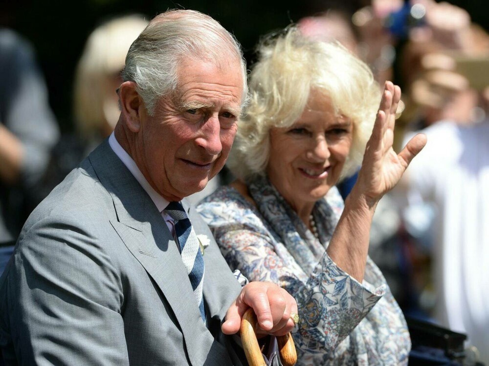 Cine este Camilla, regina consoartă. Prințesa Diana a descris-o drept ”a treia persoană” care a ruinat căsnicia ei cu Charles - Imaginea 9