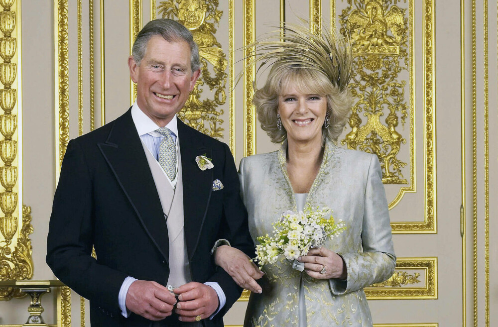 Cine este Camilla, regina consoartă. Prințesa Diana a descris-o drept ”a treia persoană” care a ruinat căsnicia ei cu Charles - Imaginea 6