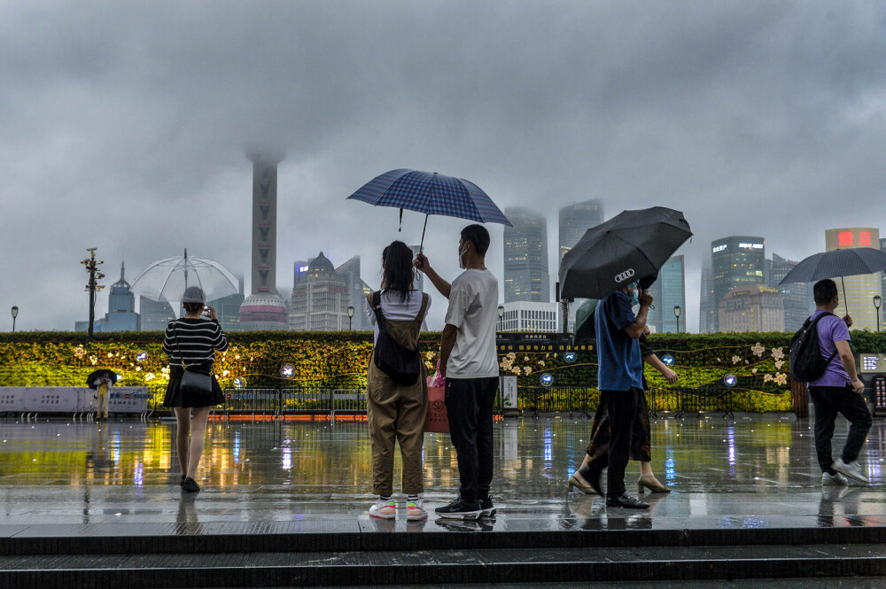 Taifunul Muifa a lovit China. Peste un milion de persoane, evacuate | GALERIE FOTO - Imaginea 19