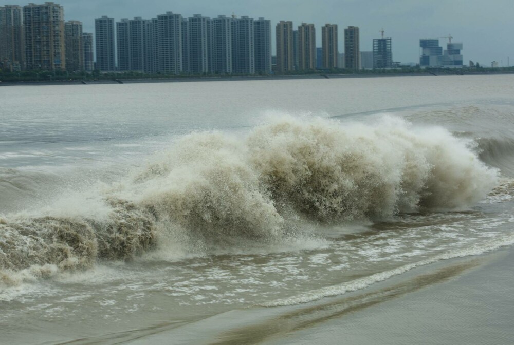 Taifunul Muifa a lovit China. Peste un milion de persoane, evacuate | GALERIE FOTO - Imaginea 18