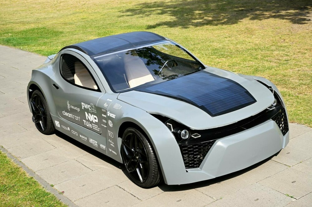 Cum arată mașina care absoarbe mai mult carbon decât produce. Toate piesele sunt imprimate 3D GALERIE FOTO - Imaginea 4