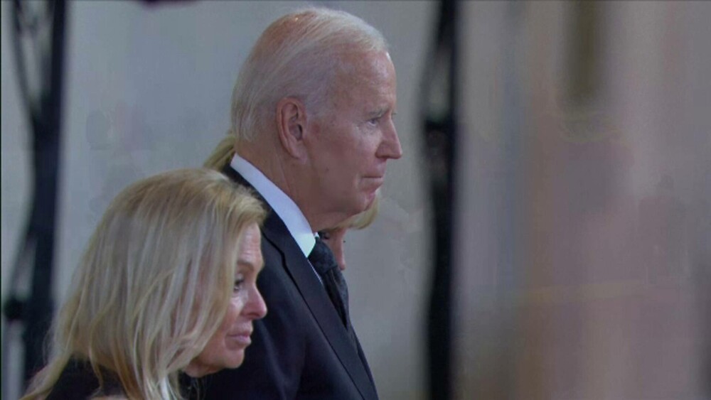Joe Biden, Olena Zelenska şi Ursula von der Leyen, la Westminster Hall pentru a-i aduce omagiu reginei | VIDEO - Imaginea 3