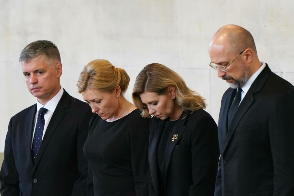 Joe Biden, Olena Zelenska şi Ursula von der Leyen, la Westminster Hall pentru a-i aduce omagiu reginei | VIDEO - Imaginea 10