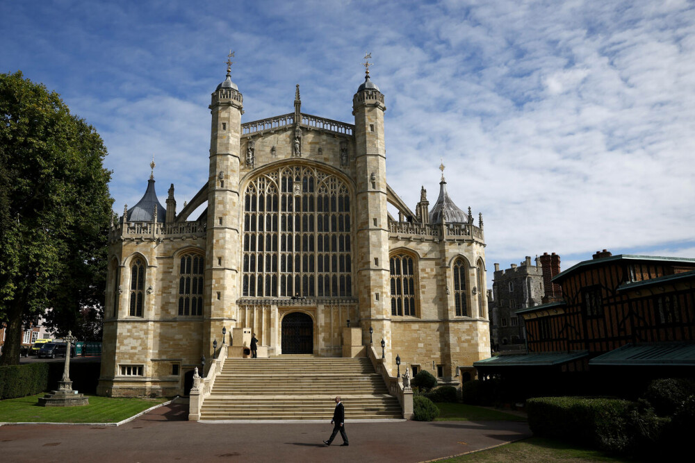 Cum arată capela de la Windsor, locul în care va fi înmormântată regina Elisabeta a II-a | GALERIE FOTO - Imaginea 20
