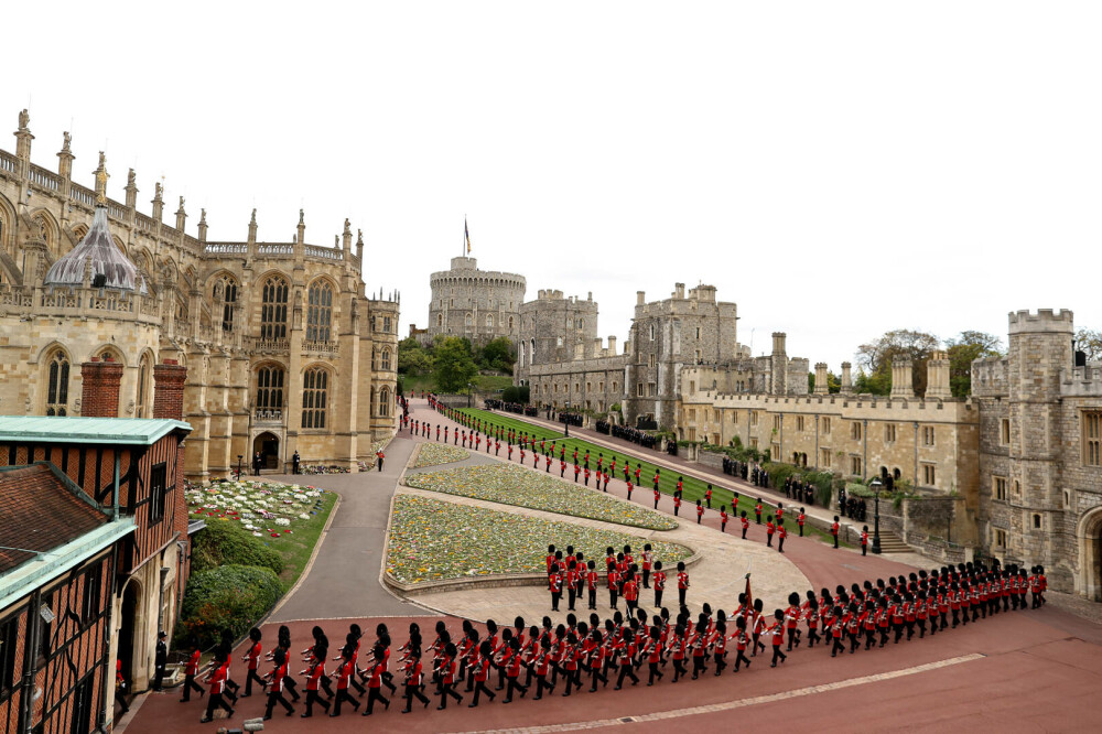 Cum arată capela de la Windsor, locul în care va fi înmormântată regina Elisabeta a II-a | GALERIE FOTO - Imaginea 16