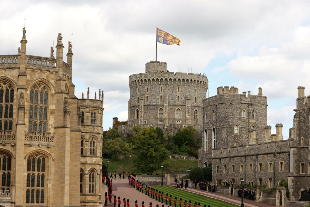 Cum arată capela de la Windsor, locul în care va fi înmormântată regina Elisabeta a II-a | GALERIE FOTO - Imaginea 13