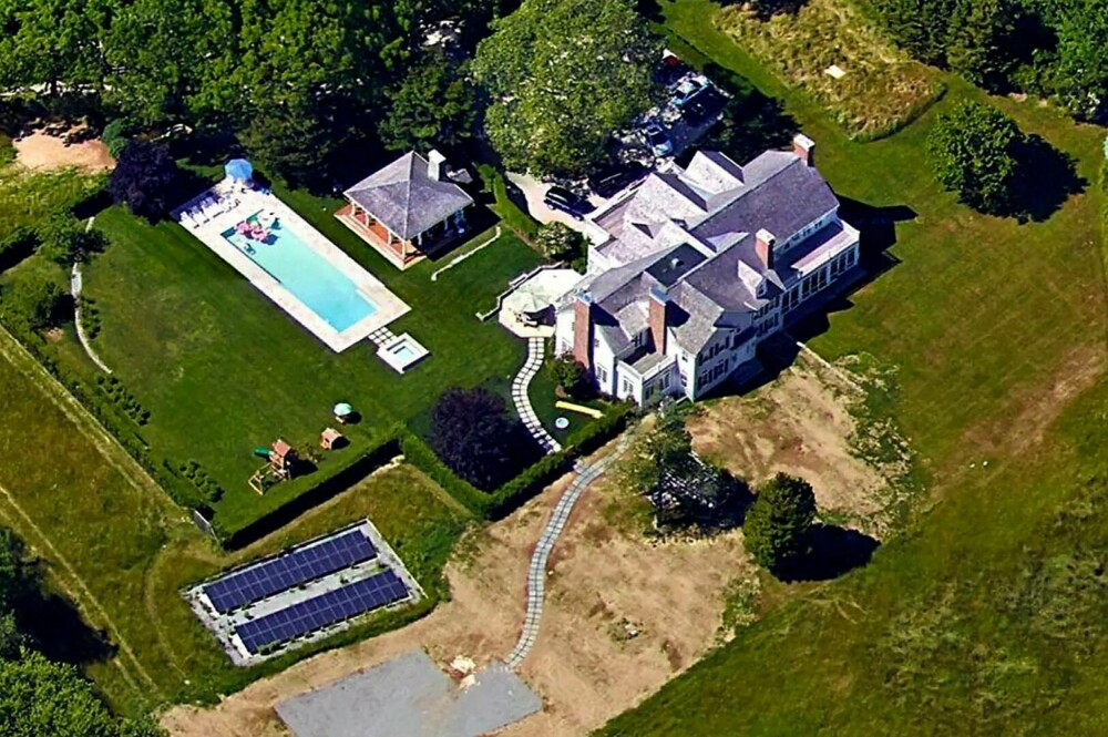 Cum arată casa de lux de 29 de milioane de dolari a celebrului actor Alec Baldwin | GALERIE FOTO - Imaginea 2