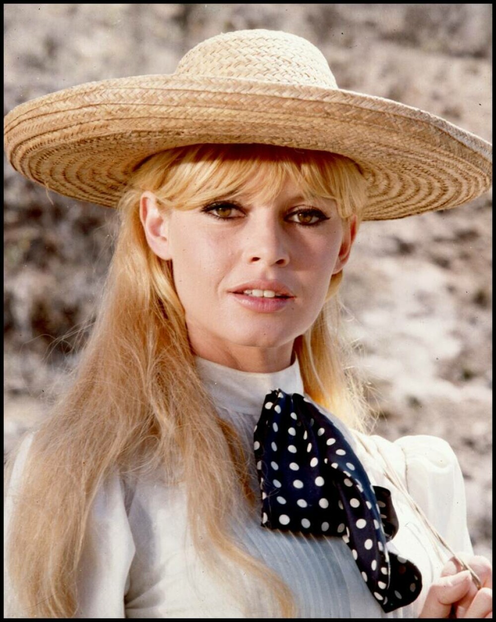 „Brigitte Bardot, între viață și moarte”. Actrița a fost internată, dar a părăsit spitalul împotriva sfaturilor medicilor - Imaginea 10