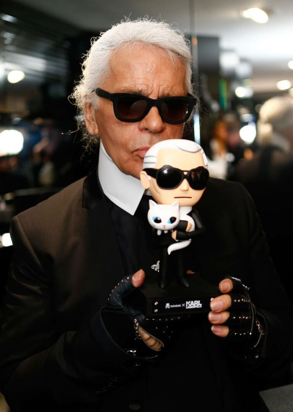 Imagini de colecție cu Karl Lagerfeld. Renumitul creator de modă ar fi împlinit 90 de ani | GALERIE FOTO - Imaginea 25