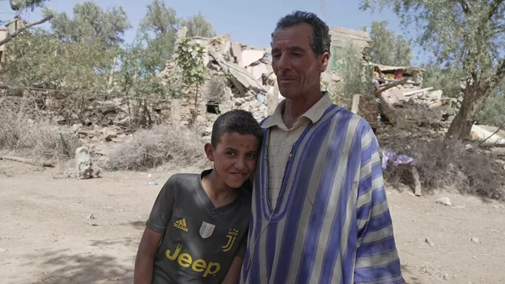„A trebuit să aleg dacă să îmi salvez părinții sau fiul”. Mărturii emoționante în urma cutremurului devastator din Maroc - Imaginea 1