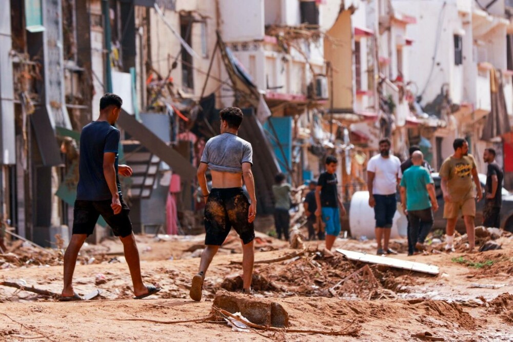 Dezastru în Libia. Orașul Derna arată ca și cum ar fi fost lovit de tsunami. Mii de oameni au murit. VIDEO și GALERIE FOTO - Imaginea 16