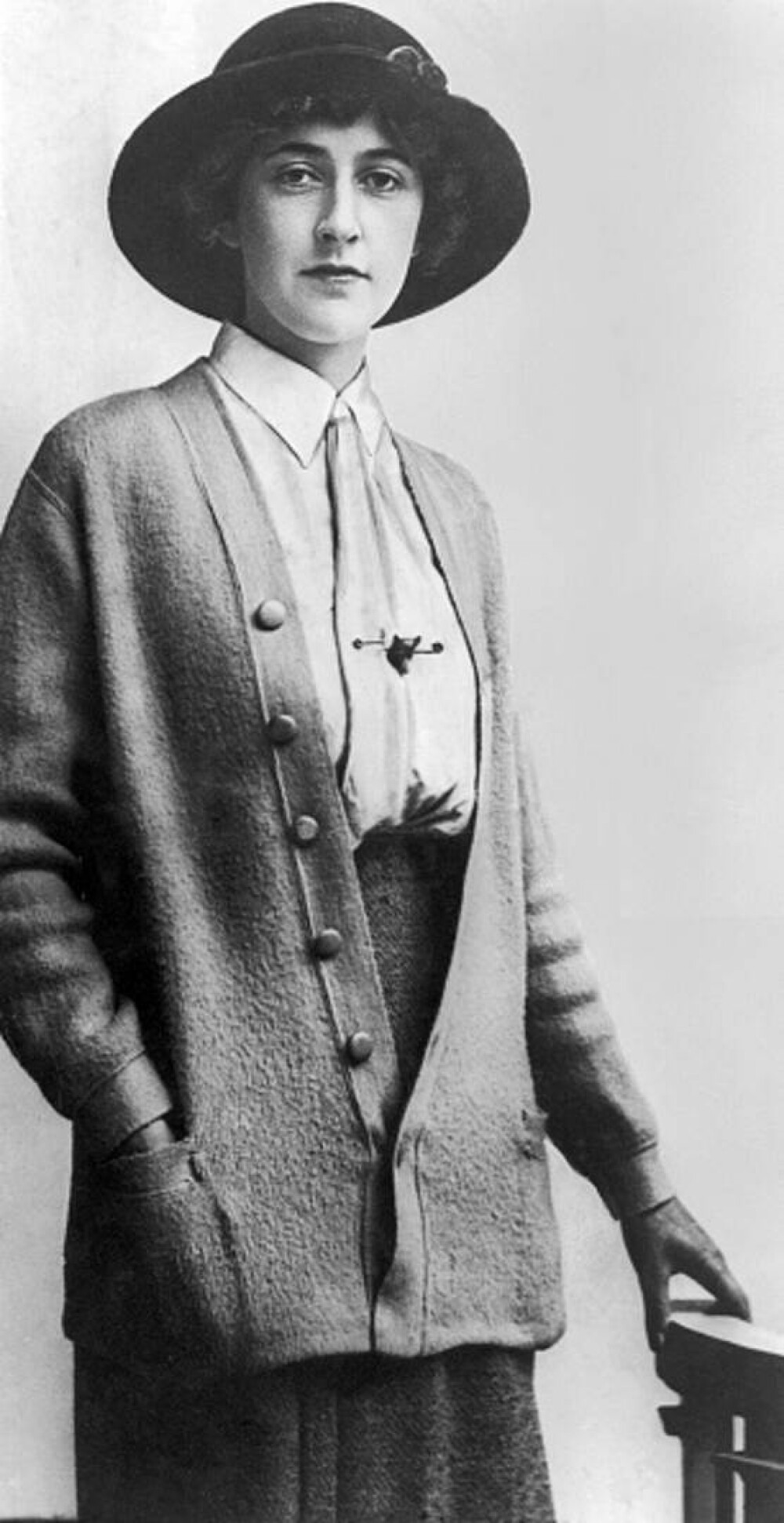 Cum arăta celebra scriitoare Agatha Christie. A avut parte de propria-i dispariție după divorț | GALERIE FOTO - Imaginea 5