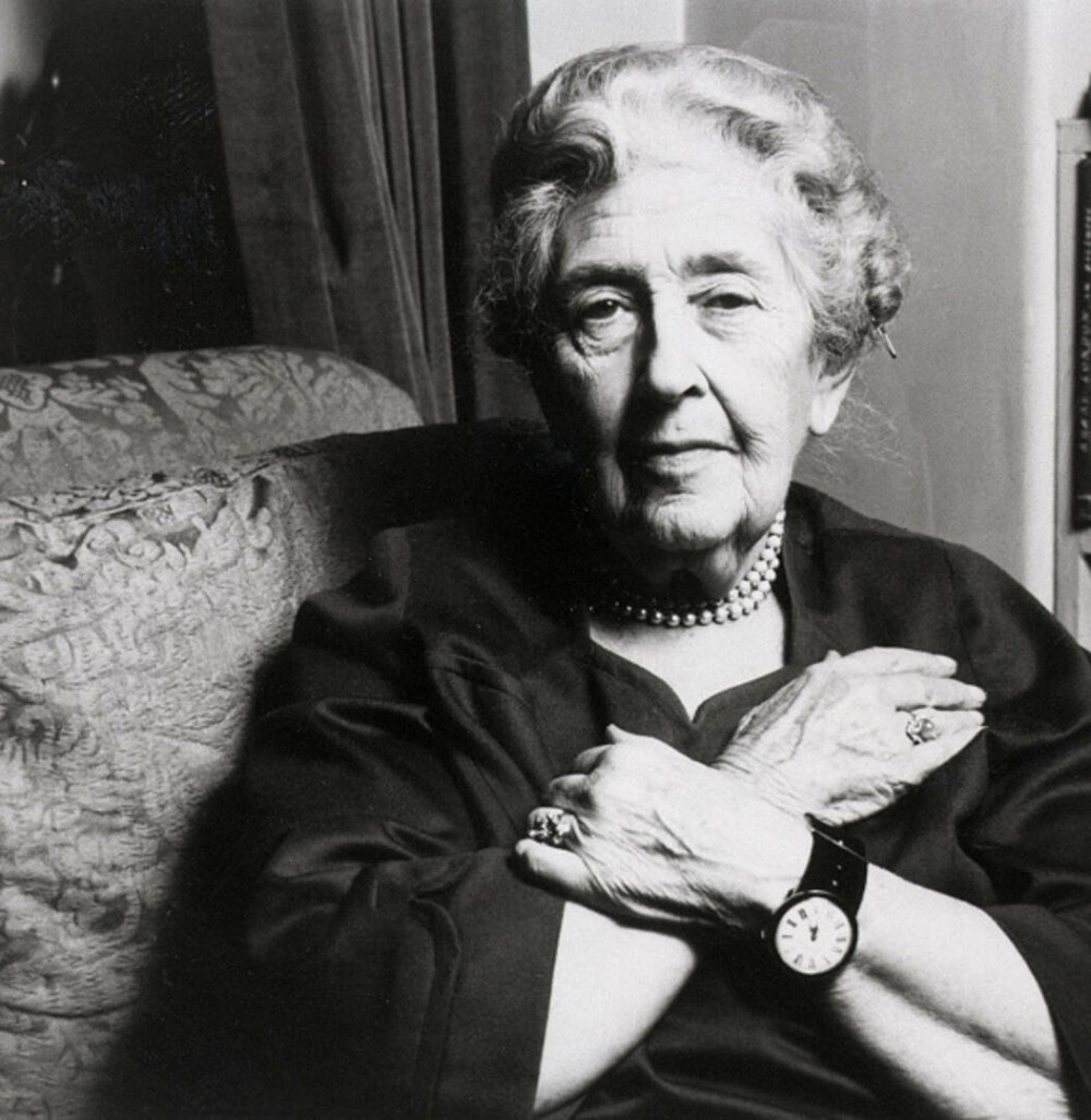 Cum arăta celebra scriitoare Agatha Christie. A avut parte de propria-i dispariție după divorț | GALERIE FOTO - Imaginea 13