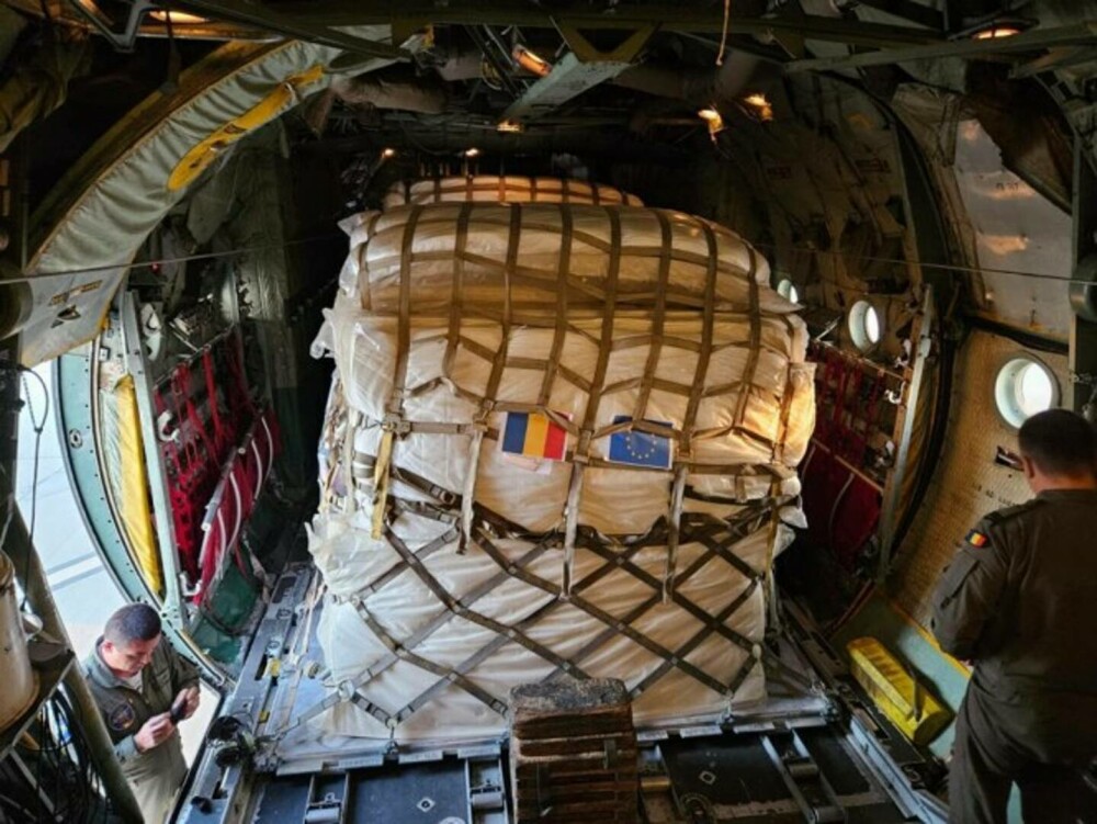 România trimite 55 de tone de bunuri în Libia, țară în care peste 11.000 de oameni au fost uciși de inundații. FOTO - Imaginea 8