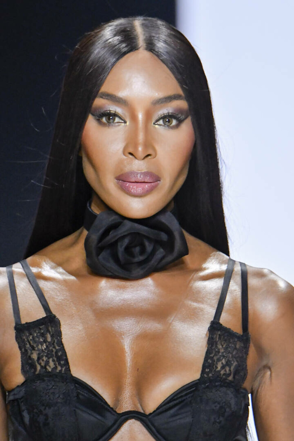 Naomi Campbell, apariție provocatoare la plajă, la 54 de ani. Cum a fost surprinsă de paparazzi în Ibiza. GALERIE FOTO - Imaginea 21