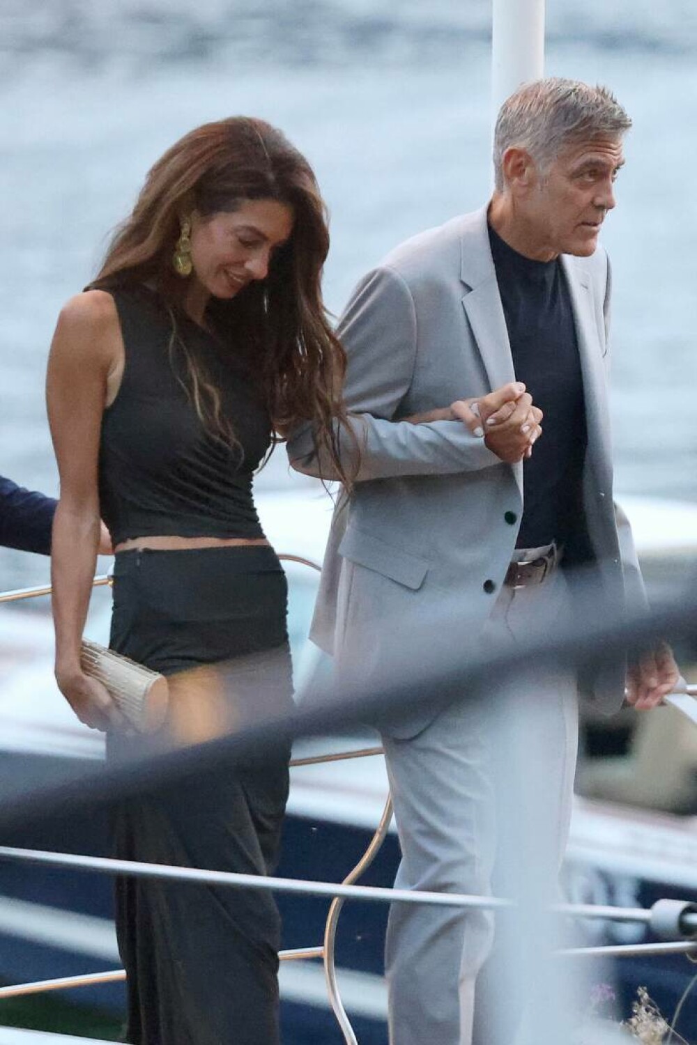 Amal Clooney, elegantă și rafinată. Unde a fost văzută soția lui George Clooney. GALERIE FOTO - Imaginea 1