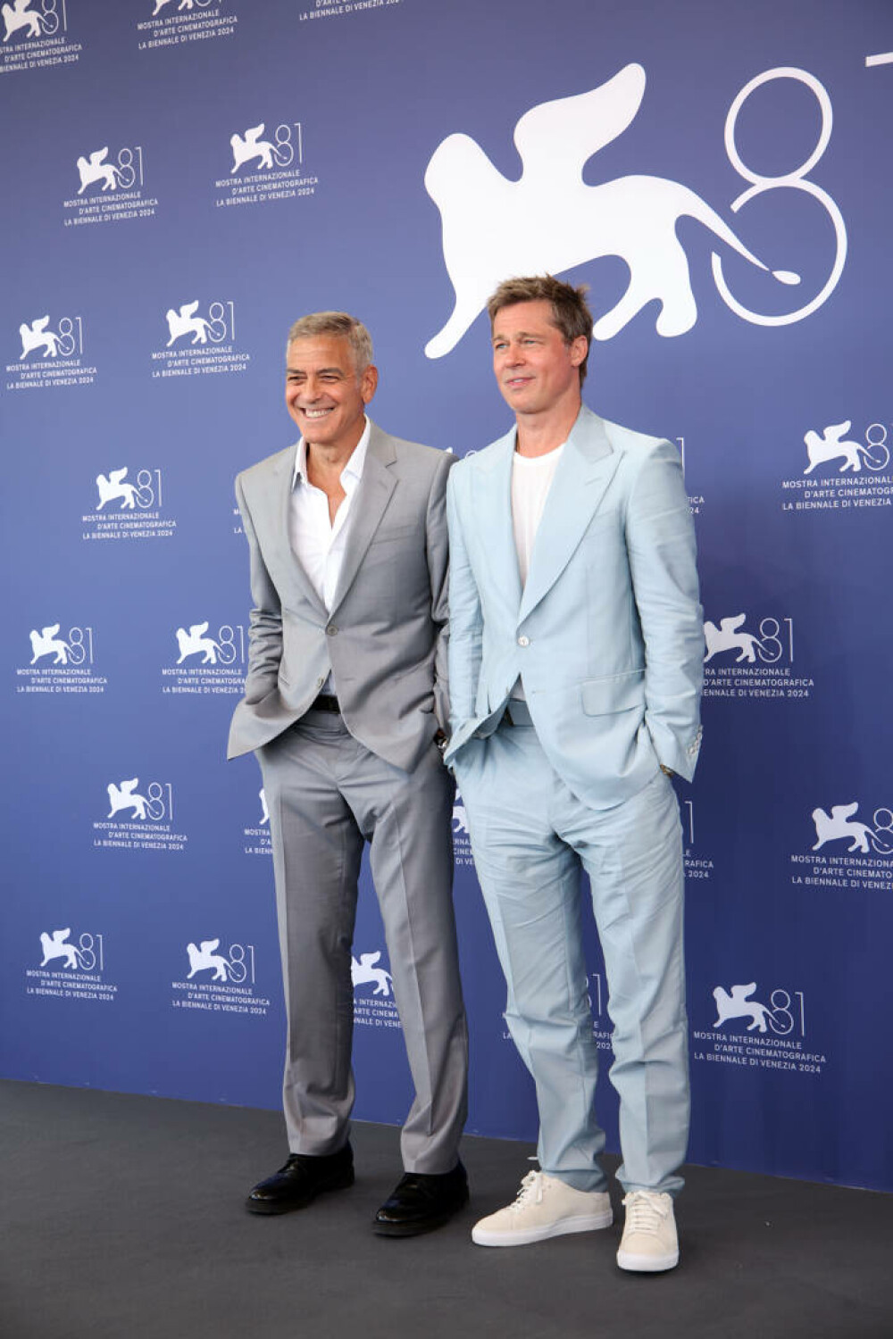 Cum și-au făcut apariția Brad Pitt şi George Clooney Festivalul de Film de la Veneţia. Cei doi își promovează noul lungmetraj - Imaginea 10