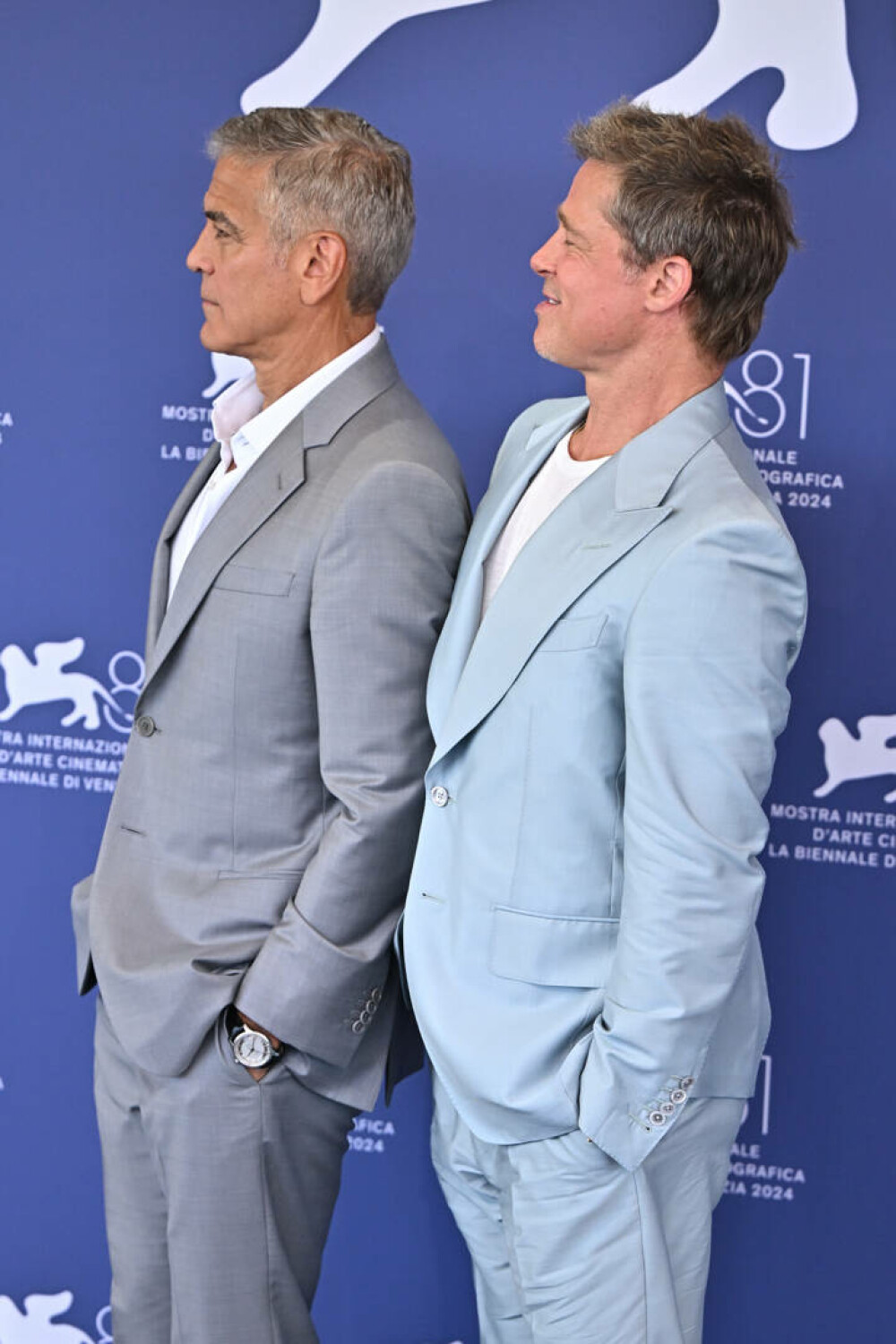 Cum și-au făcut apariția Brad Pitt şi George Clooney Festivalul de Film de la Veneţia. Cei doi își promovează noul lungmetraj - Imaginea 20